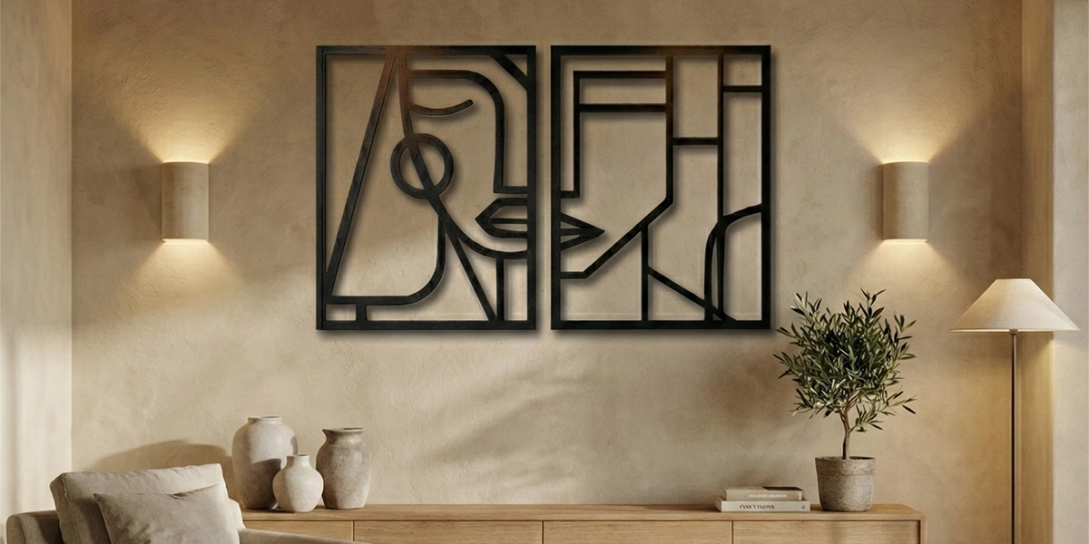 Elegant Duvar Dekorasyonu | Evinizdeki Mücevher: Çeliğin Zarafeti ve Modern Dekorasyonun Kodları